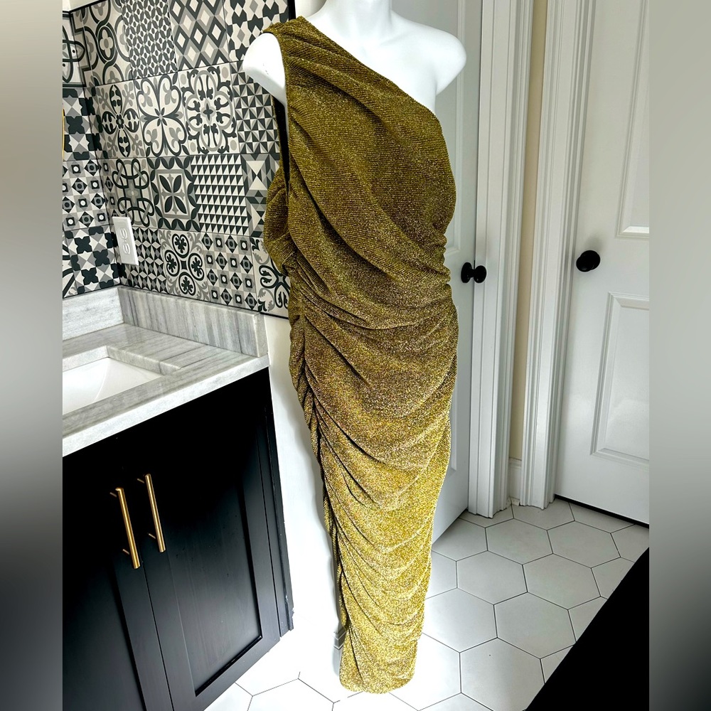 ✨NWT✨GLITZ & GLAM DRESS✨